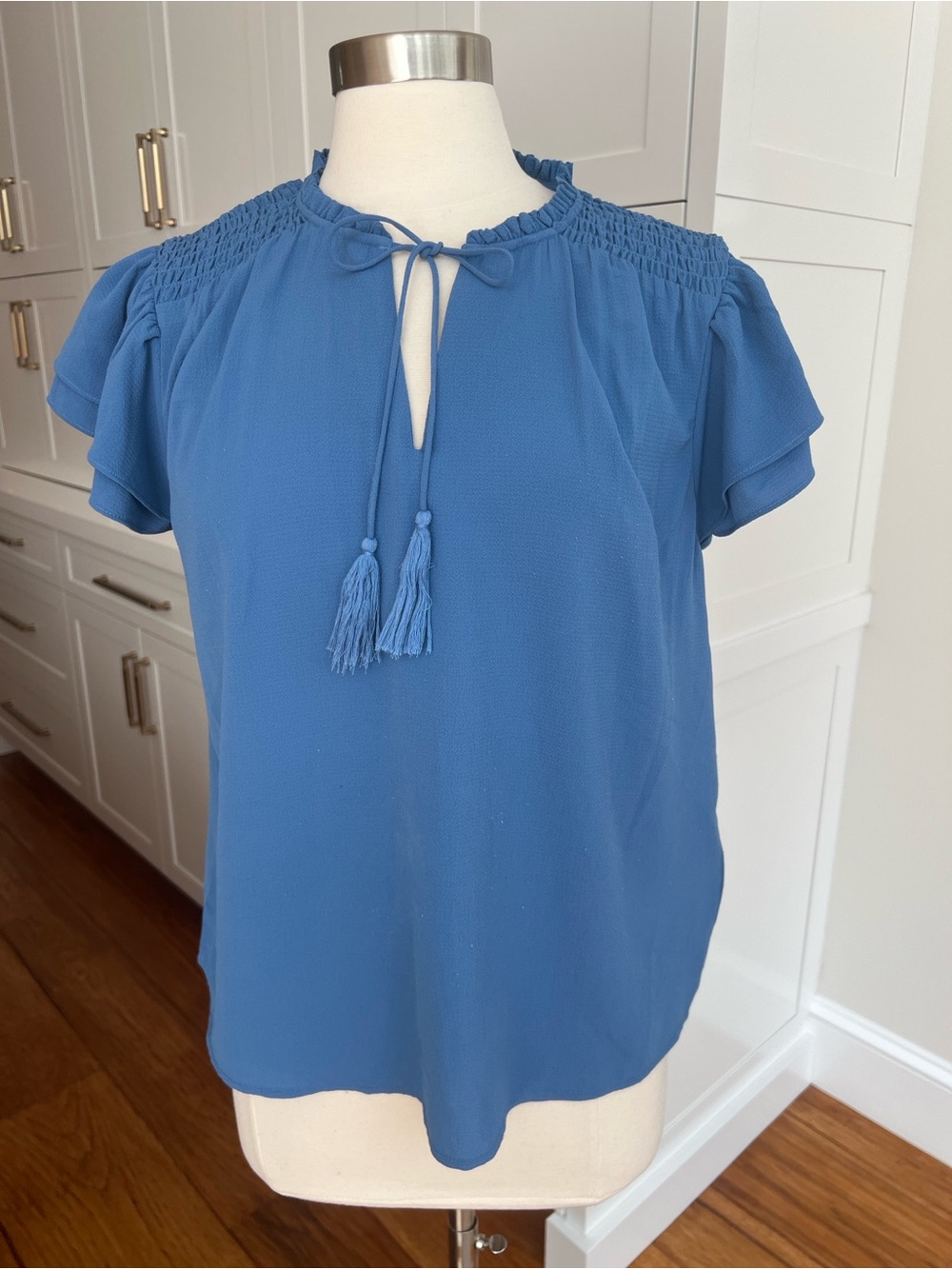 Cece Women’s Blue Tassel Tie Smocked Yoke Blouse Ruffle Sleeves